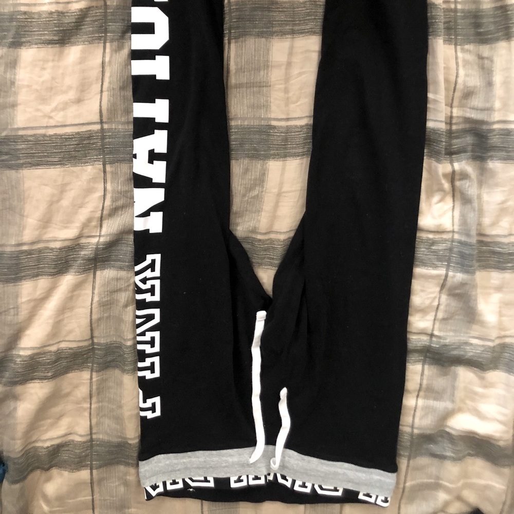 PINK jeggings